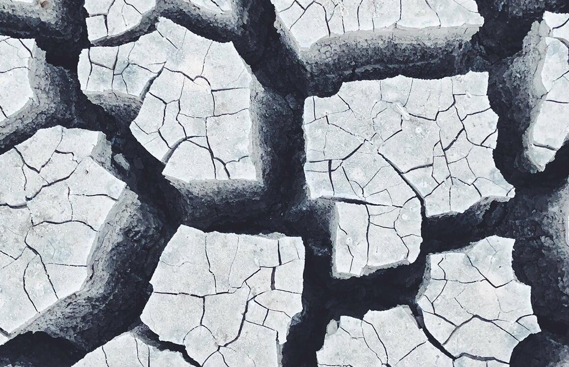 QUAND LE PASSÉ HABITE LE PRÉSENT :   COMPRENDRE ET LIBÉRER LES TRAUMATISMES