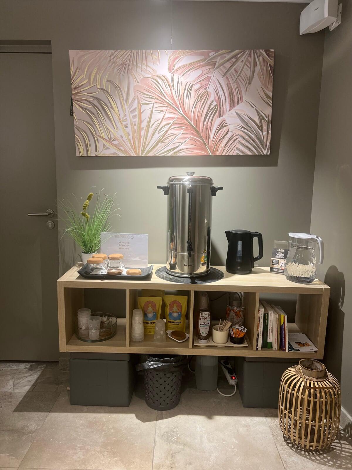 Tisanerie et eau vitalise